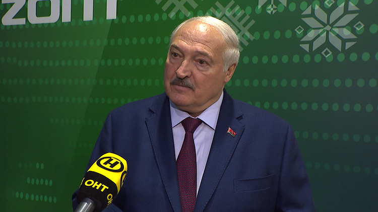 Дикость, глупость, безумие! Лукашенко о попытке атаки на резиденцию Путина