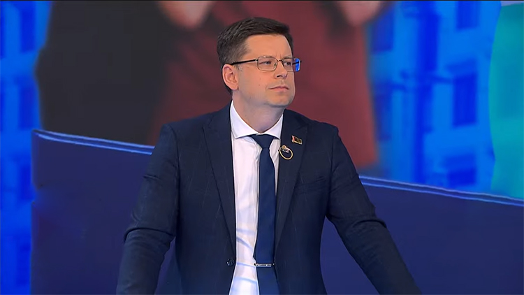 Сколько специалистов остаются в организации после обязательной отработки? В Минобразования назвали цифру