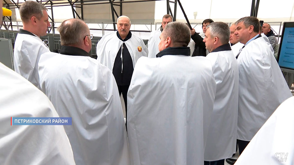 Полесье станет эталоном АПК – Лукашенко оценил новую ферму в Лясковичах-17