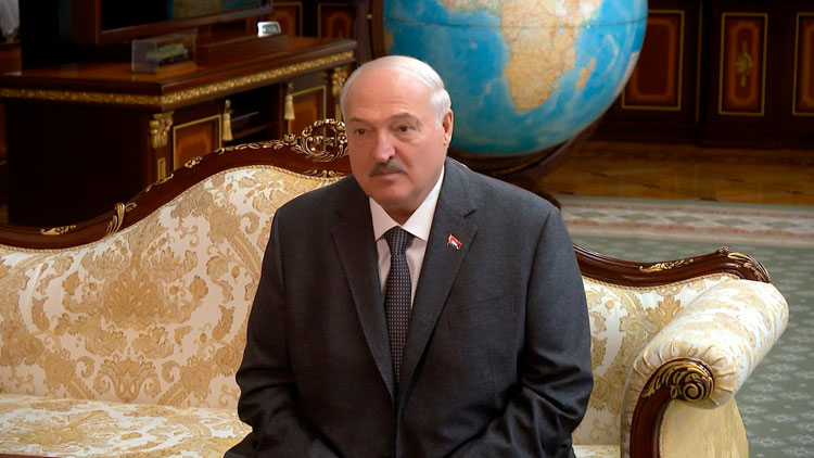 Лукашенко: Беларусь будет очень надежным партнером для Казахстана