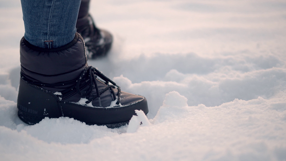 Как сохранить здоровье ног в холодную погоду? Пообщались с флебологом медцентра «Нордин»