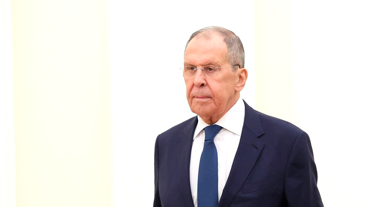 Лавров: ввод миротворцев в Украину делает их законной целью для РФ Лавров: ввод миротворцев в Украину делает их законной целью для РФ