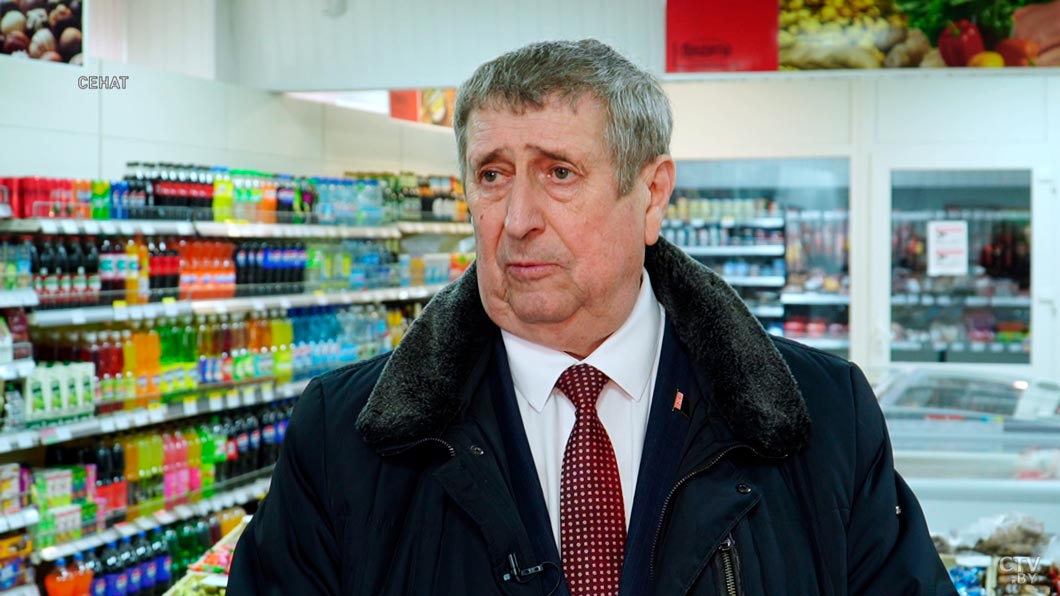 Отдельные магазины позавидовали бы – Михаил Русый оценил ассортимент и цены в сельском магазине-2