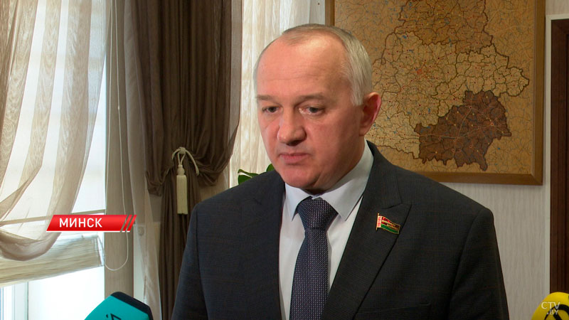 Сенаторам предложили продлить сроки выплаты алиментов детям-4 Сенаторам предложили продлить сроки выплаты алиментов детям-4