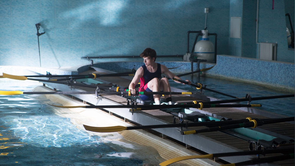 Представьте, что «Нетфликс» приехал снимать в Беларусь – как создавали картину «Переломный момент»