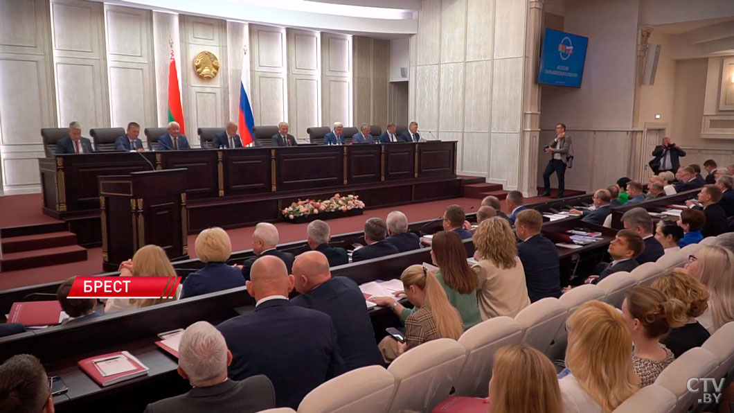 Союзные парламентарии приняли заявление по вопросам защиты исторической правды-2 Союзные парламентарии приняли заявление по вопросам защиты исторической правды-2