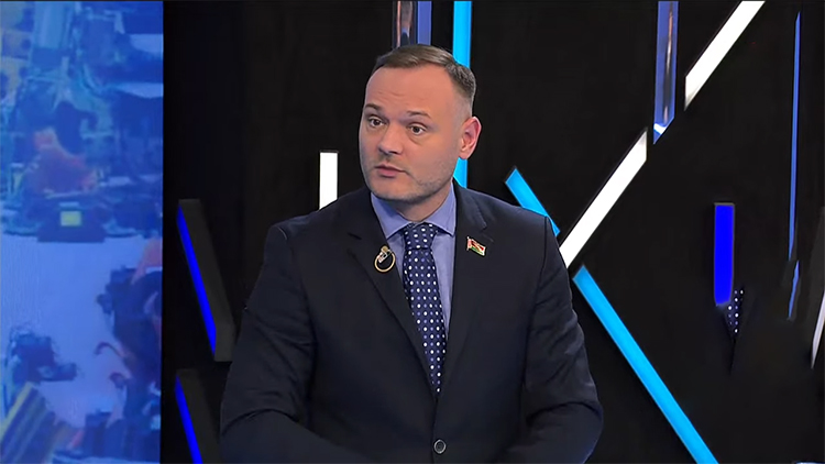 Боровик: в Европе брали мигрантов на иждивение – мы этого допустить не должны