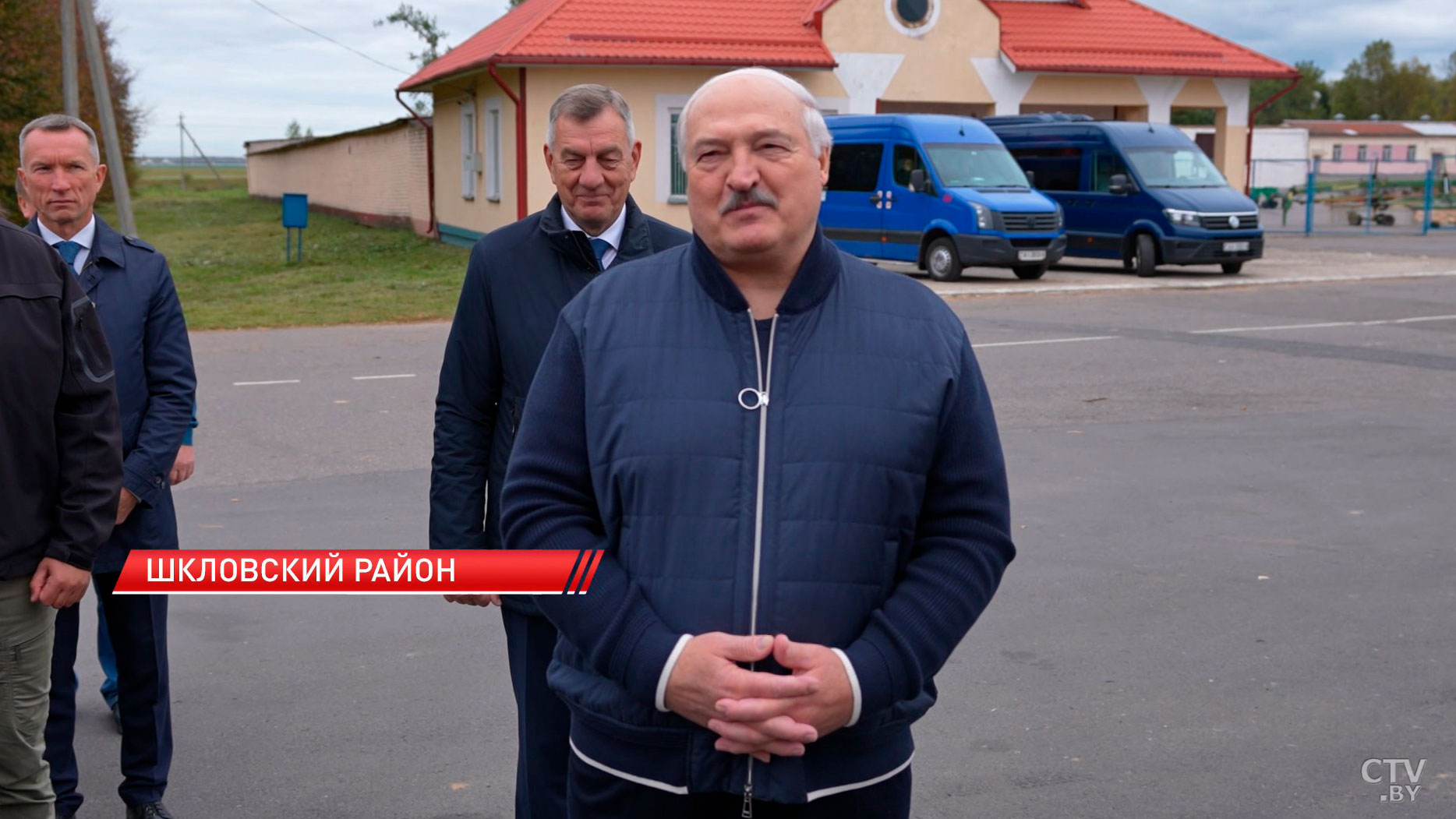 «Как я строил, так и осталось». Лукашенко посетил Городец, где когда-то работал директором хозяйства-2 «Как я строил, так и осталось». Лукашенко посетил Городец, где когда-то работал директором хозяйства-2