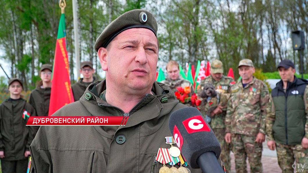 В Дубровенском районе с военными и церковными почестями перезахоронили останки 17 красноармейцев-6