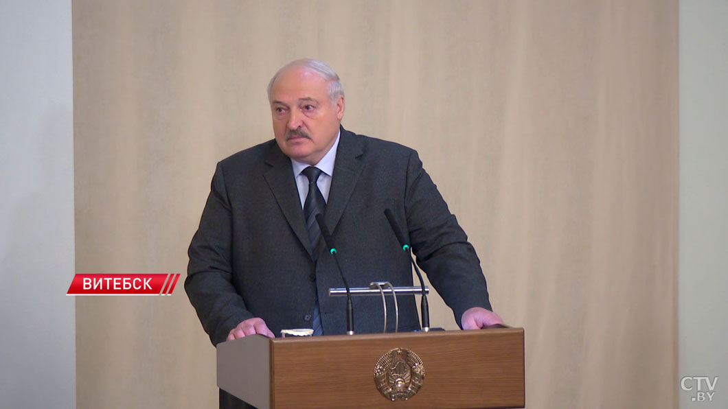 Лукашенко: «Вы все здесь безответственные люди!» Громкое совещание в Витебске-8 Лукашенко: «Вы все здесь безответственные люди!» Громкое совещание в Витебске-8