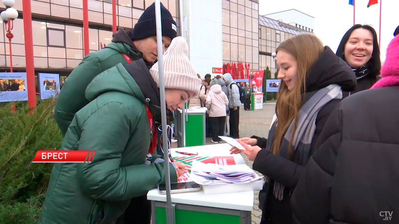 «Марафон единства» атмосферно прошёл в Бресте. Какими эмоциями запомнится форум?-4