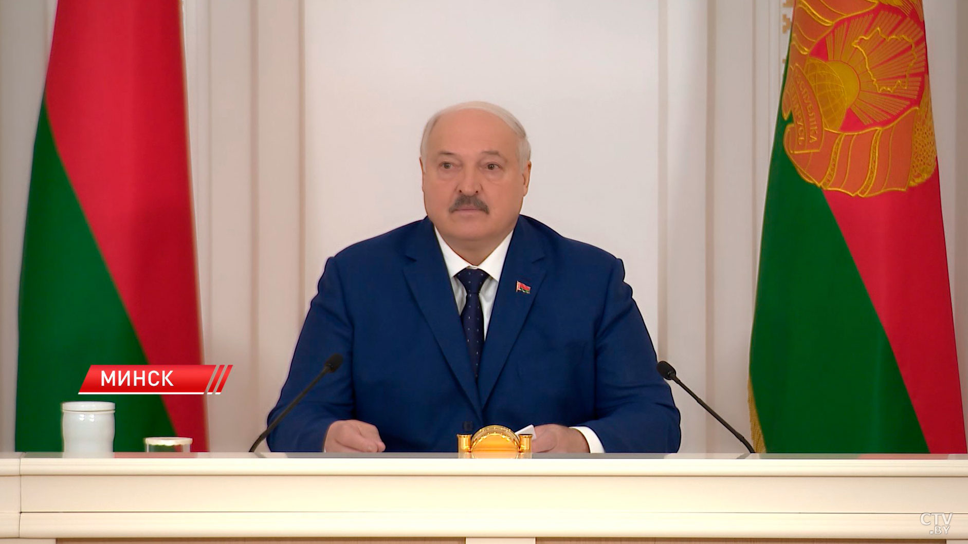 «Бардак полный». Лукашенко поделился впечатлениями от увиденного под Минском-2