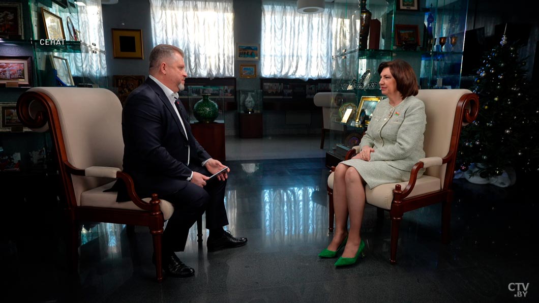 О международном сотрудничестве, обращениях граждан и поддержке белорусов. Большой разговор с Натальей Кочановой-5