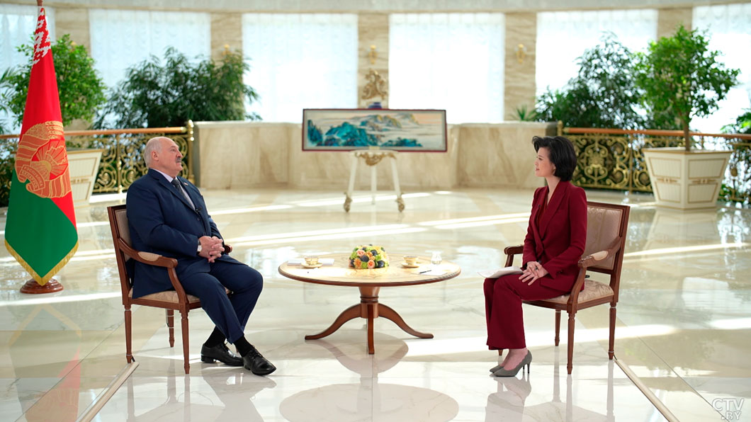 Лукашенко: Украине надо сегодня остановиться, чтобы не потерять страну вообще-2