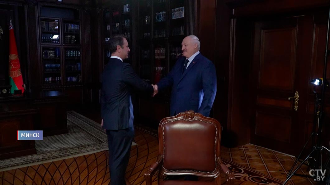 Мир услышал голос официального Минска! Главное из интервью Лукашенко журналу Time-2 Мир услышал голос официального Минска! Главное из интервью Лукашенко журналу Time-2