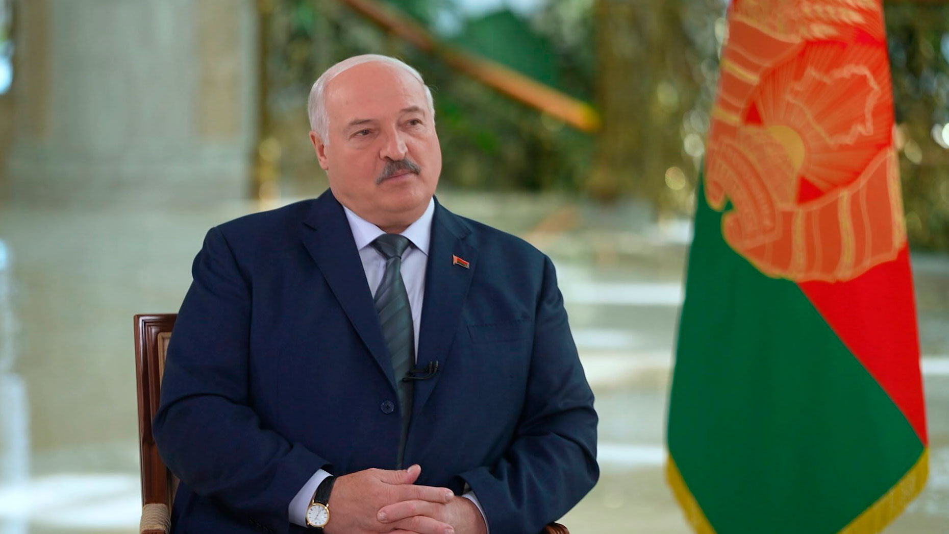«Здесь надо время». Лукашенко подсказал ключ к решению украинского кризиса