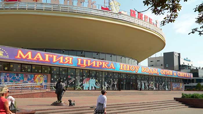 Артисты Росгосцирка представят в Гомеле уникальное «Шоу воды, огня и света!»