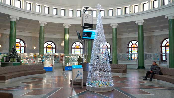 Каждый конверт дойдёт до адресата! Как работают сотрудники почты в новогодние праздники? Каждый конверт дойдёт до адресата! Как работают сотрудники почты в новогодние праздники?