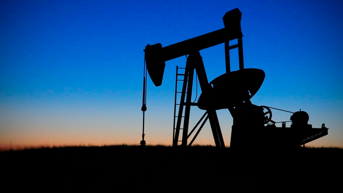 Цена нефти Brent поднялась выше $81 за баррель впервые с января-0