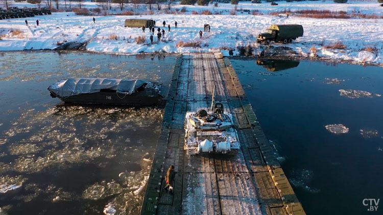 День инженерных войск отмечают в Беларуси. Чем занимаются инженеры в погонах?-1