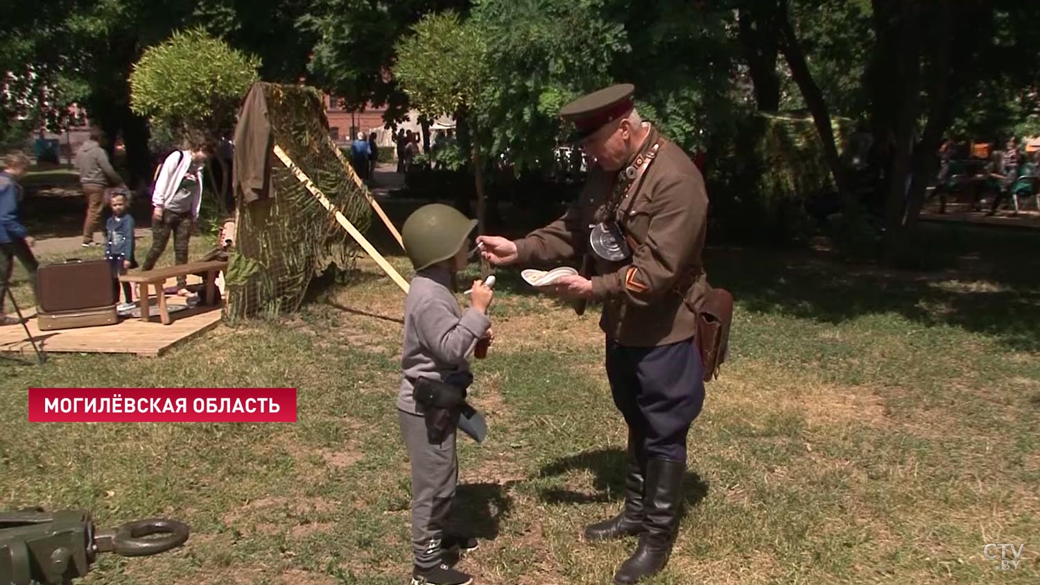 Пламя Победы в Витебске, гастрофестплощадка в Гродно и дефиле оркестра в Минской области. Яркие моменты Дня Независимости в регионах Беларуси-46