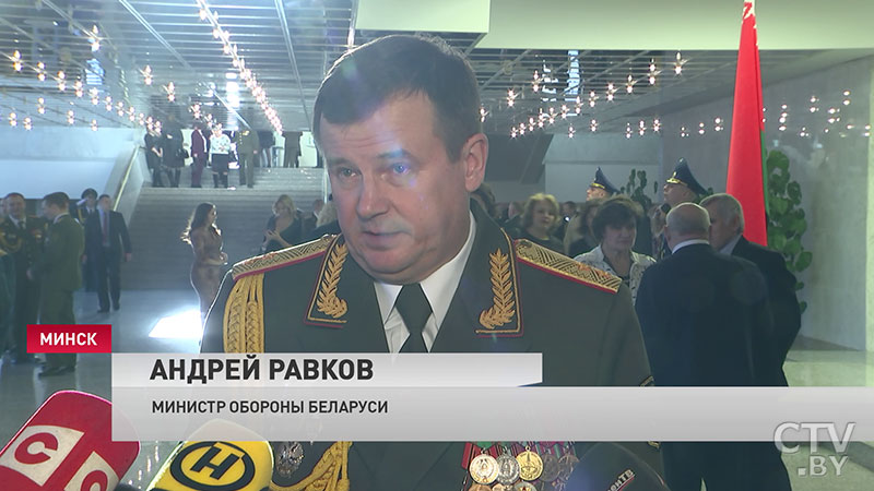 Андрей Равков: «Защитники не только люди в погонах, защитником может быть и врач, и инженер»-9