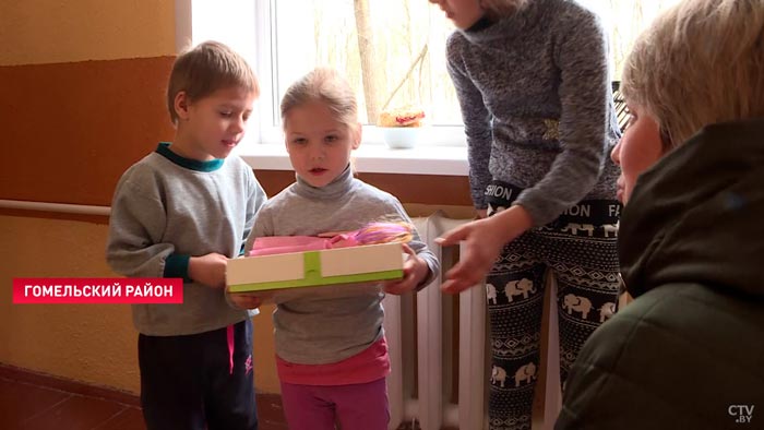 «Приложить максимум усилий, дабы морально поддержать в той беде». Николай Васильков рассказал о помощи украинцам-1