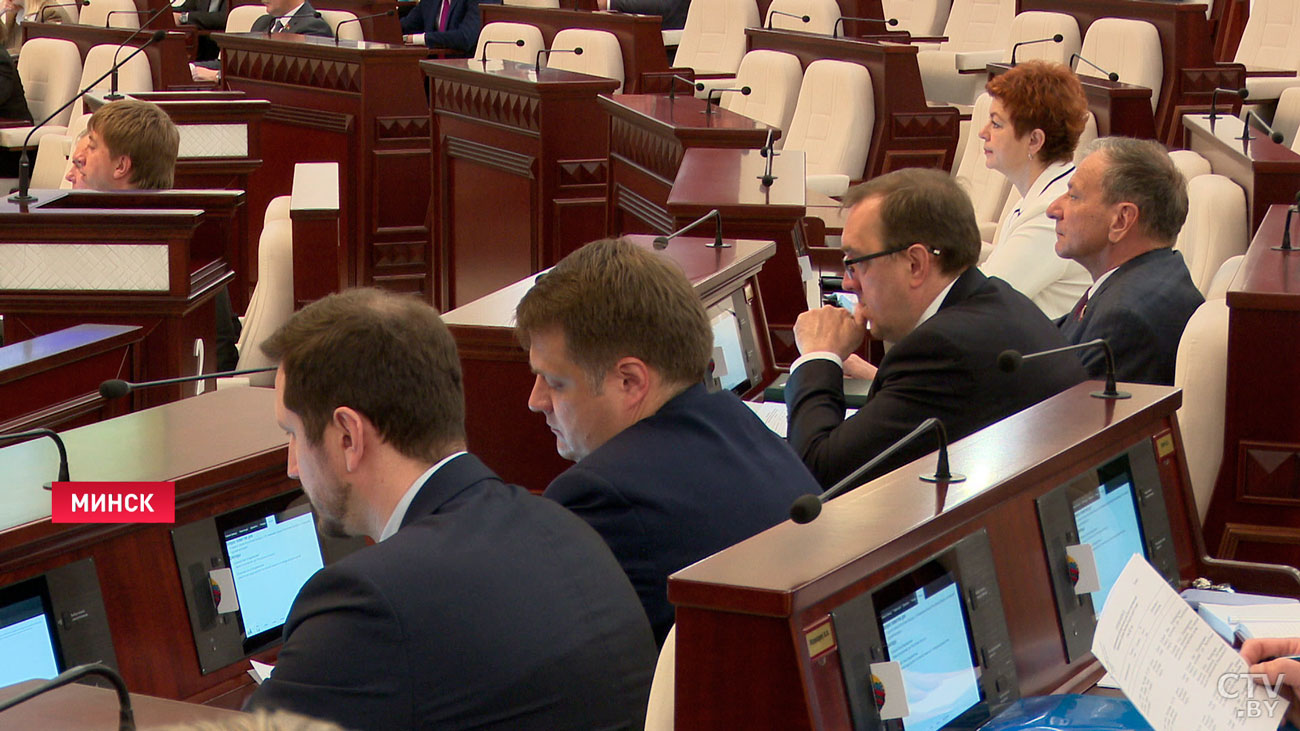 Кананович про законопроект о правах инвалидов: вводятся новые понятия – жестовый язык, универсальный дизайн-7