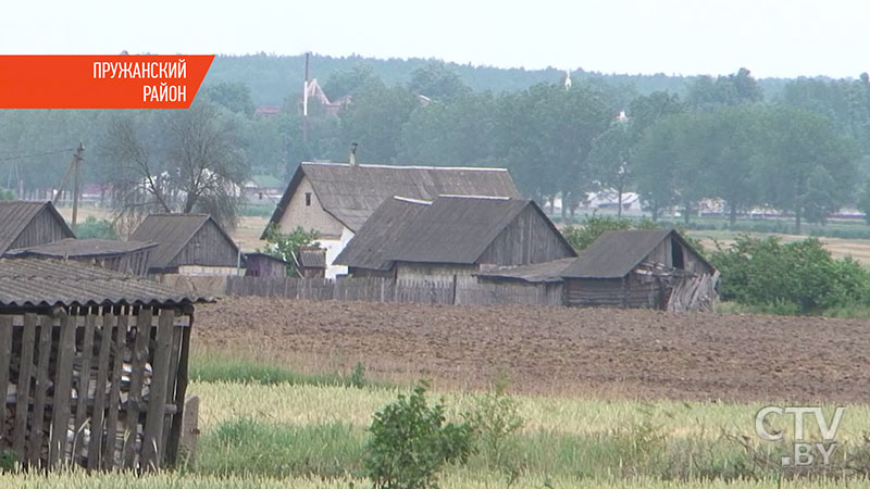 Двое детей спрятались от родителей в заброшенном деревенском доме. Беглецов нашёл восьмиклассник из Пружанского района-10