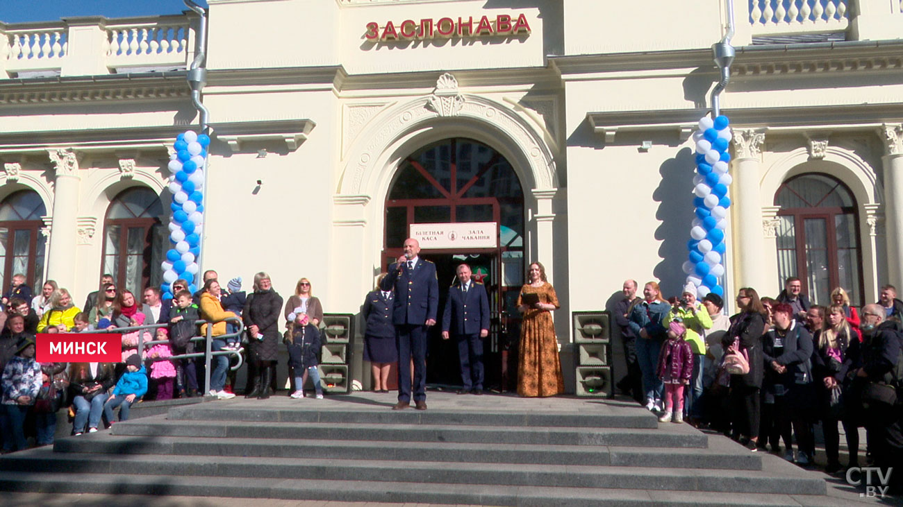 ​Детская железная дорога открыла летний сезон перевозок. В чём её уникальность и как будут курсировать поезда?-7