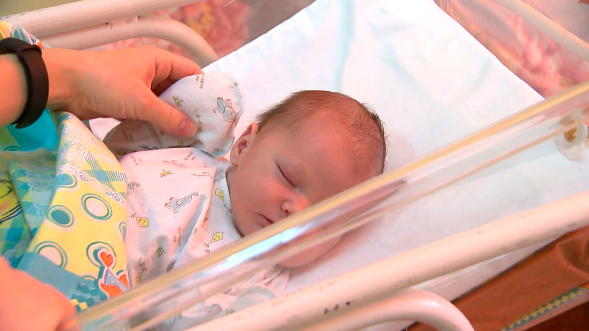 Детские пособия, доплаты к пенсиям и бюджет прожиточного минимума вырастут с 1 августа Детские пособия, доплаты к пенсиям и бюджет прожиточного минимума вырастут с 1 августа