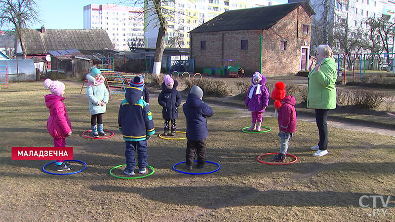 С утра понедельника до вечера пятницы. Как заботятся о малышах в круглосуточном детском садике в Молодечно-7