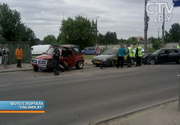 Авария в Минске. Серьезно пострадали 3 авто
