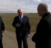 Президент Беларуси о лечении коронавируса: «Людей лучше держать в областных центрах, не в районе. Сконцентрировать»