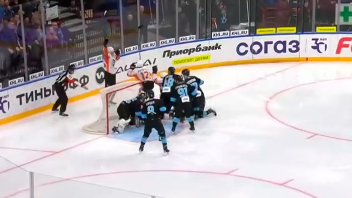 Минское «Динамо» проиграло «Амуру» в матче чемпионата КХЛ