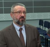 Директор аналитического центра обратил внимание на некоторые данные соцопроса: «Рейтинг ВНС выше рейтинга действующего парламента»