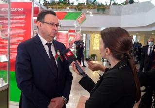 Когда наконец закончится коронавирус? Дмитрий Пиневич ответил на самые популярные вопросы