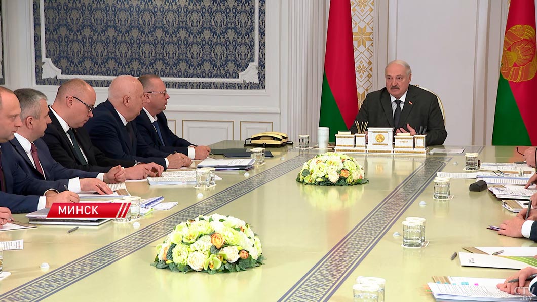 Лукашенко: нужны конкретные мероприятия, которые поспособствуют развитию Полесья на века-6