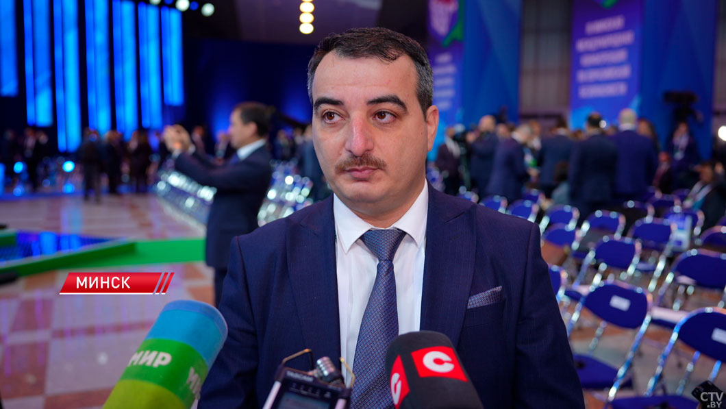 Будем отвечать, как сможем! Лукашенко о попытках подчинить Минск чужой воле-10 Будем отвечать, как сможем! Лукашенко о попытках подчинить Минск чужой воле-10