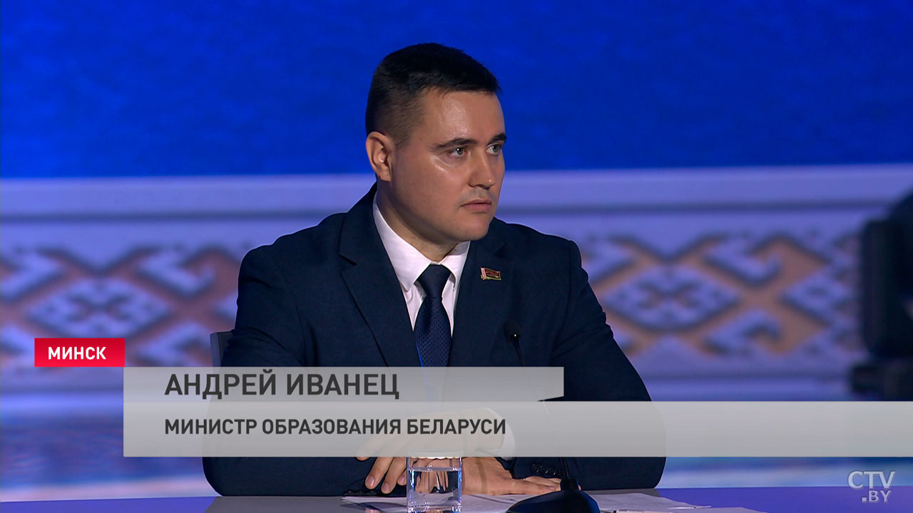 Лукашенко: «Школа – это храм. И переступая порог этого храма, ты должен отдавать себе отчёт»-10