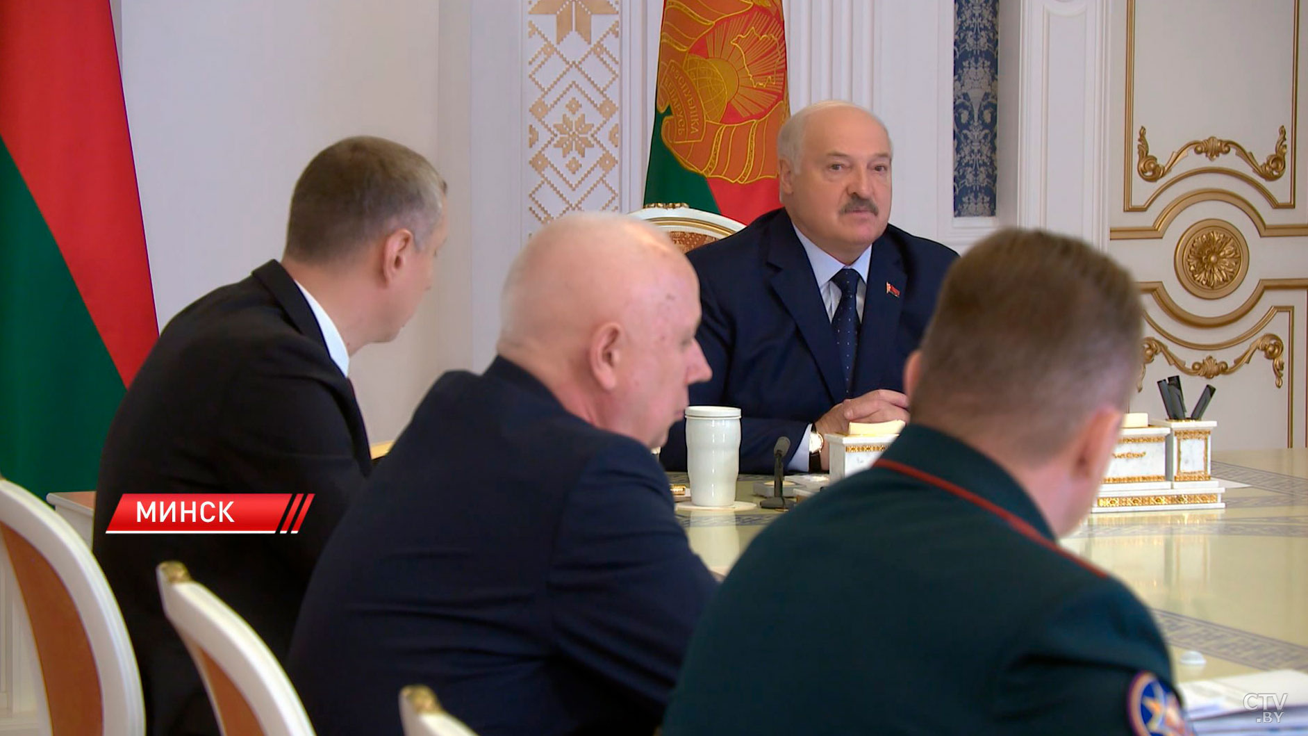 Лукашенко: «В 2020 году возле Дворца Независимости не пакистанцы бегали»-2