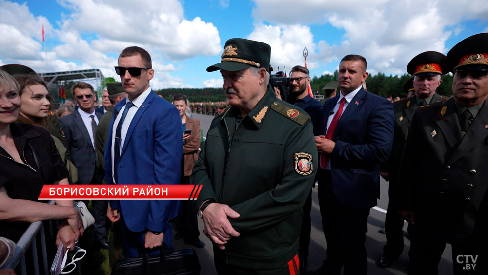 Вовремя убежать от пули – Лукашенко назвал главное качество для солдата-12