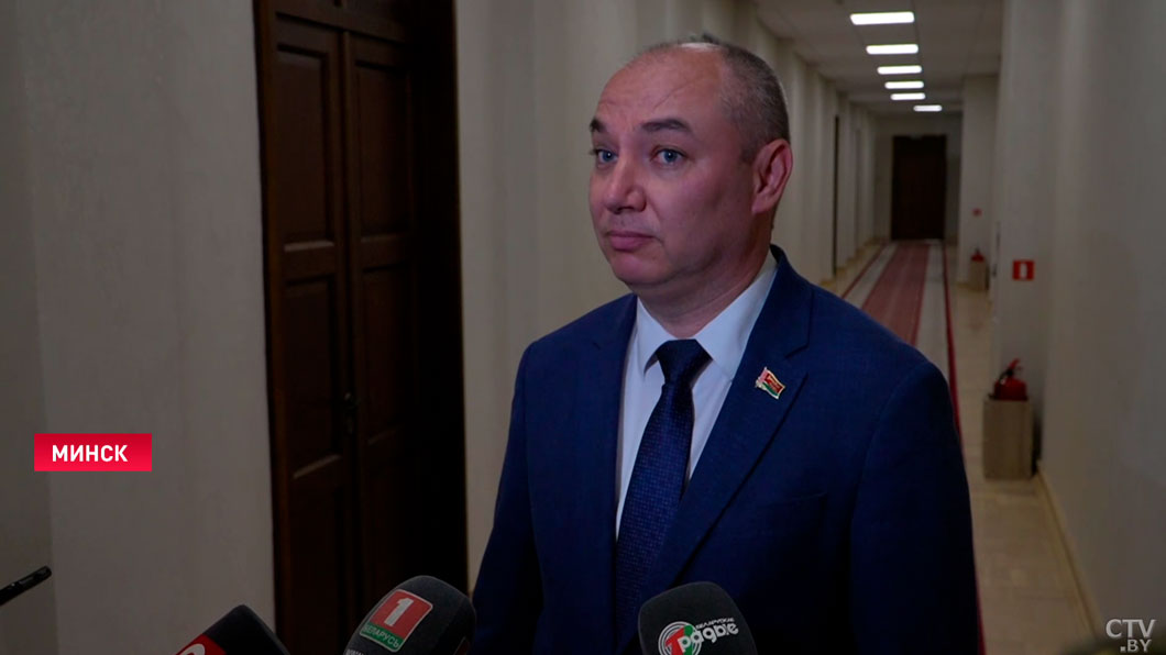 Ли Цян: я готов вместе с белорусскими коллегами полноценно реализовать договорённости на высшем уровне-10