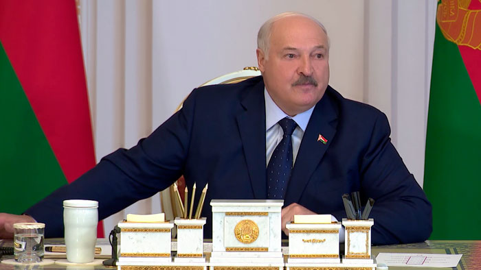 Лукашенко: как бы ни складывалась ситуация, в стране должен быть порядок