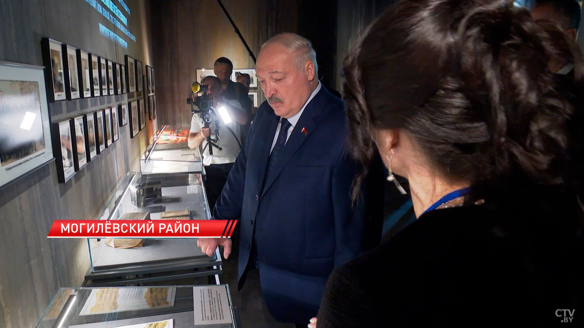 Президенту провели экскурсию по новому музею на «Буйничском поле»-17