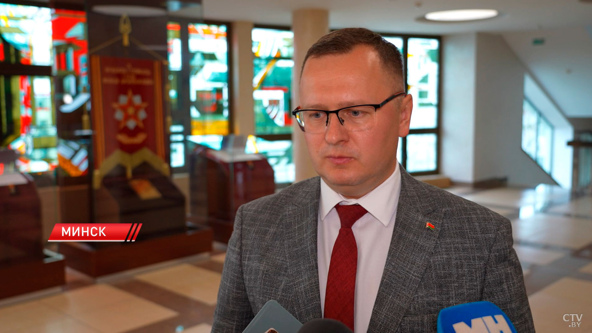 Эксперимент по оплате проезда в наземном транспорте через банковскую карту проведут в Минске-4 Эксперимент по оплате проезда в наземном транспорте через банковскую карту проведут в Минске-4