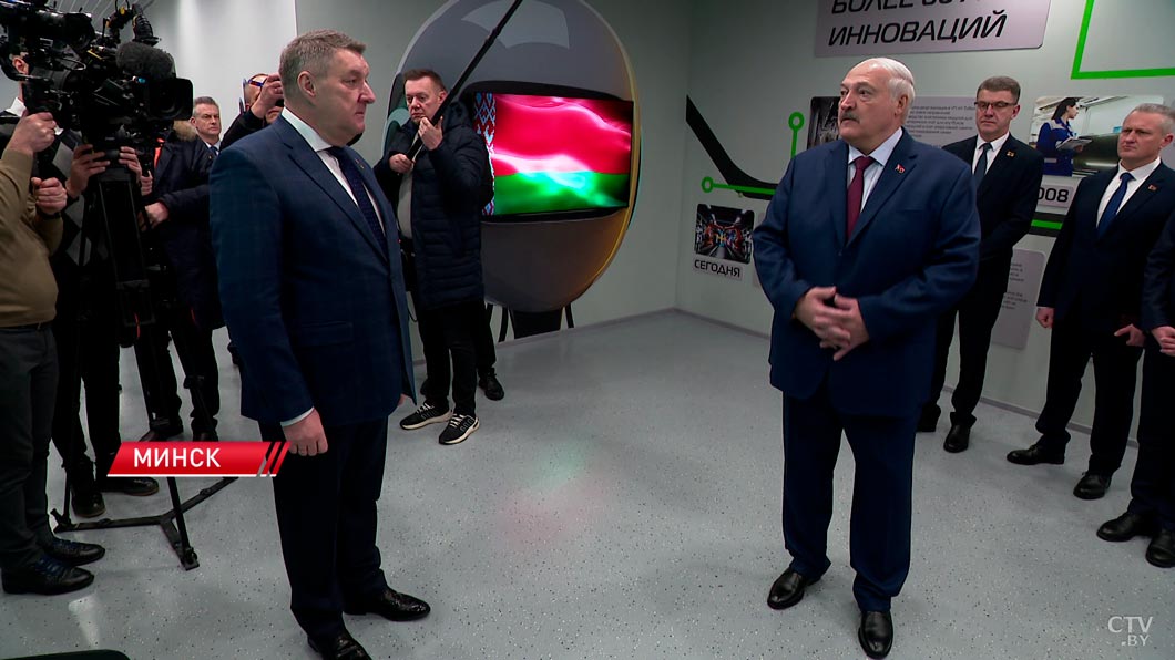 Александр Лукашенко поблагодарил «Горизонт» за сохранение социальной нагрузки-4 Александр Лукашенко поблагодарил «Горизонт» за сохранение социальной нагрузки-4