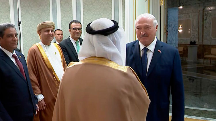 Президента поблагодарили за поддержку арабских инициатив на международной арене Президента поблагодарили за поддержку арабских инициатив на международной арене