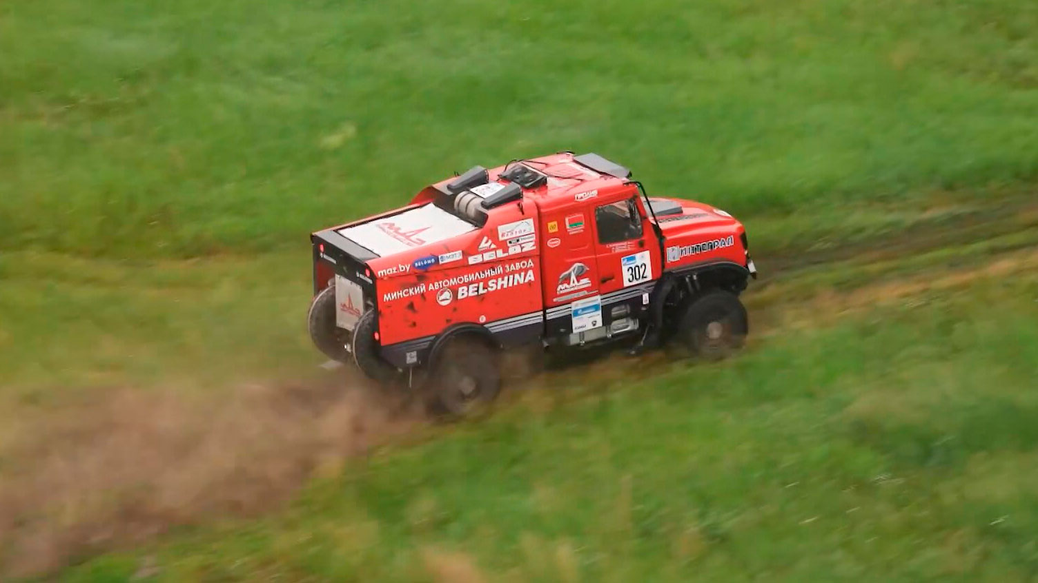 Экипаж Вязовича вернул лидерство в общем зачёте ралли-марафона «Шёлковый путь»