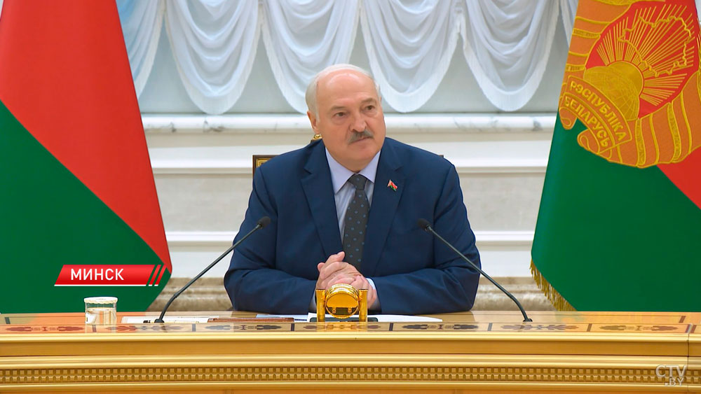 Лукашенко посоветовал Армении не спешить в ЕС-4